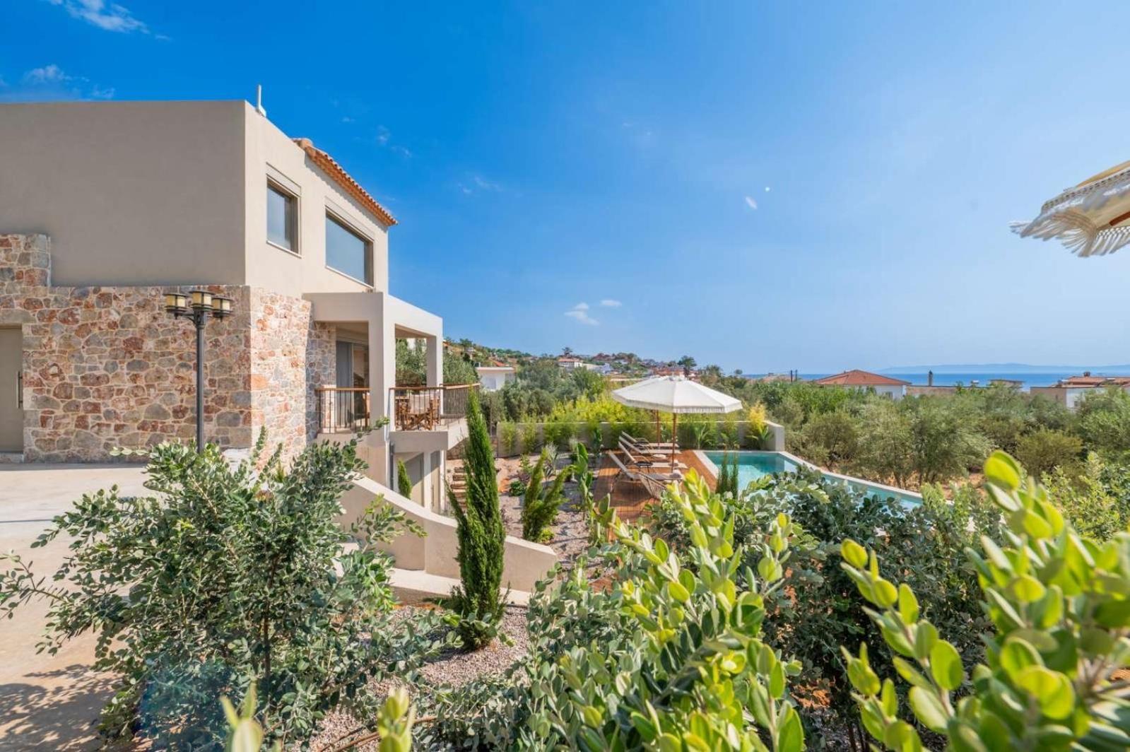 Petradi Suites Kalamata Dış mekan fotoğraf