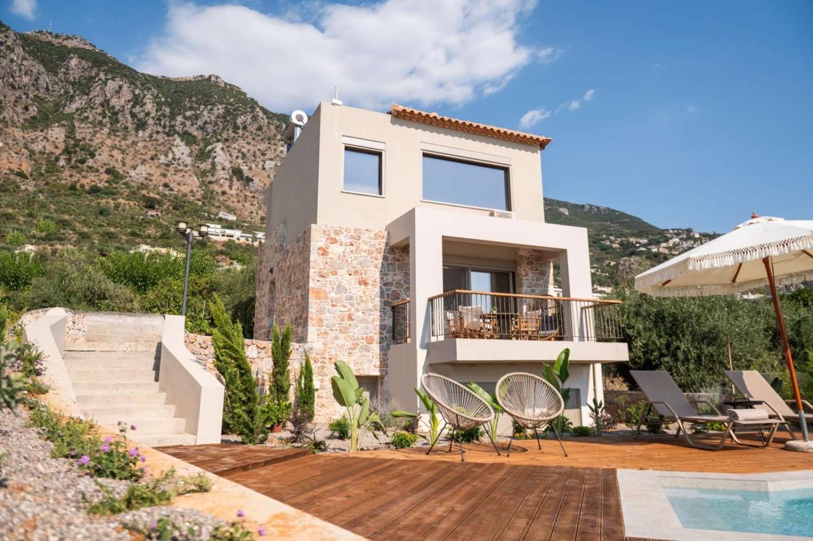 Petradi Suites Kalamata Dış mekan fotoğraf