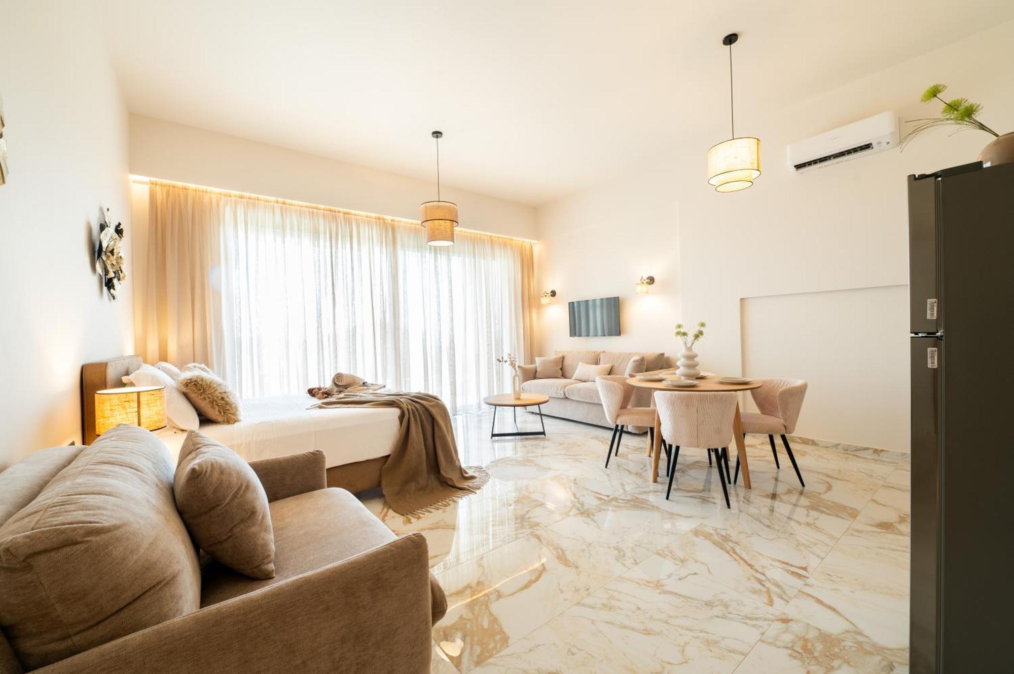 Petradi Suites Kalamata Dış mekan fotoğraf