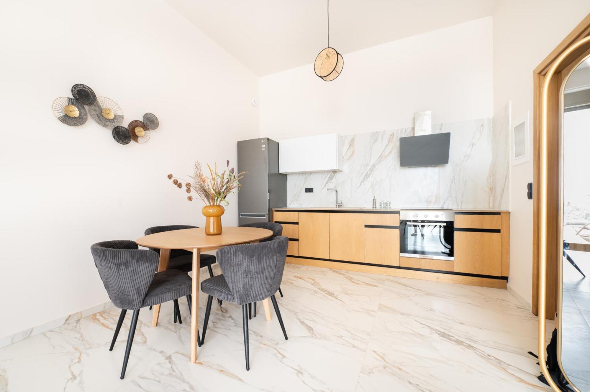 Petradi Suites Kalamata Dış mekan fotoğraf